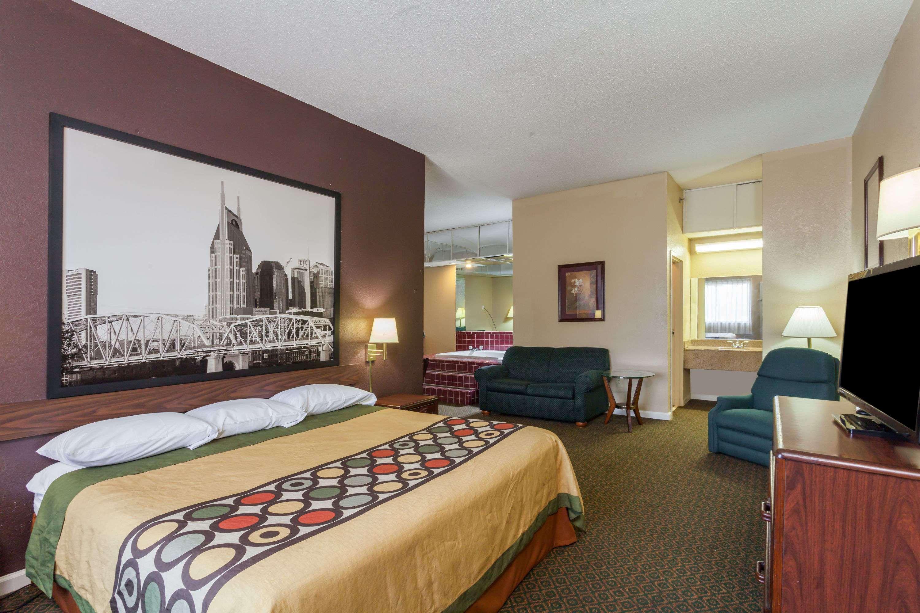 Super 8 By Wyndham Columbia Hotel Eksteriør billede