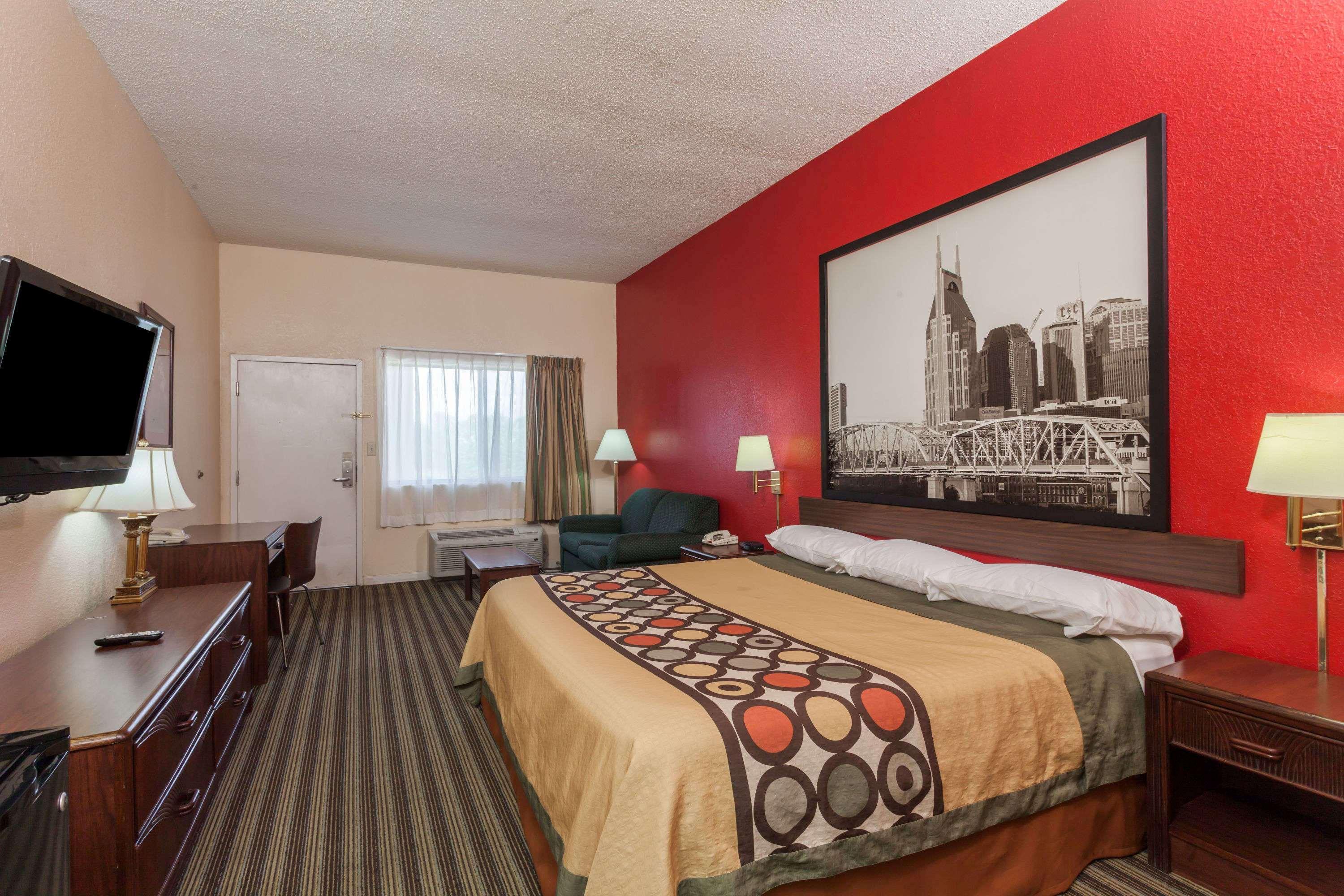 Super 8 By Wyndham Columbia Hotel Eksteriør billede